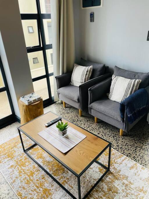 Tableview/blouberg Front Stunning Apartment. Le Cap